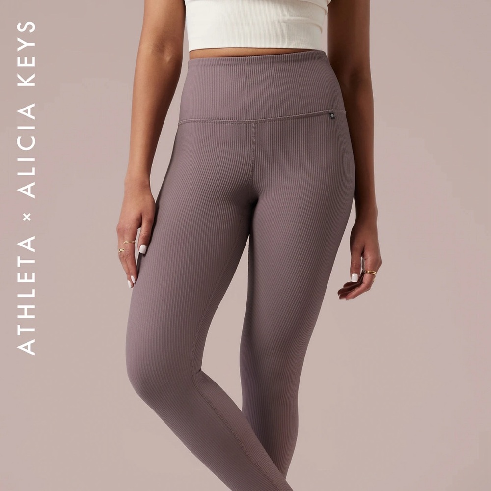 Athleta purple leggings
